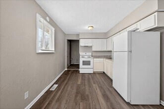 3319 N Hawthorne Ln in Indianapolis, IN - Building Photo - Building Photo