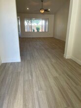6020 W Blackhawk Dr in Glendale, AZ - Building Photo - Building Photo