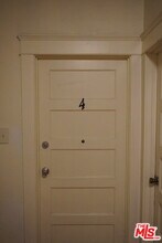 324 E Lime Ave in Monrovia, CA - Building Photo - Building Photo