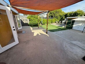 495 Queen Anne Dr in Chula Vista, CA - Foto de edificio - Building Photo