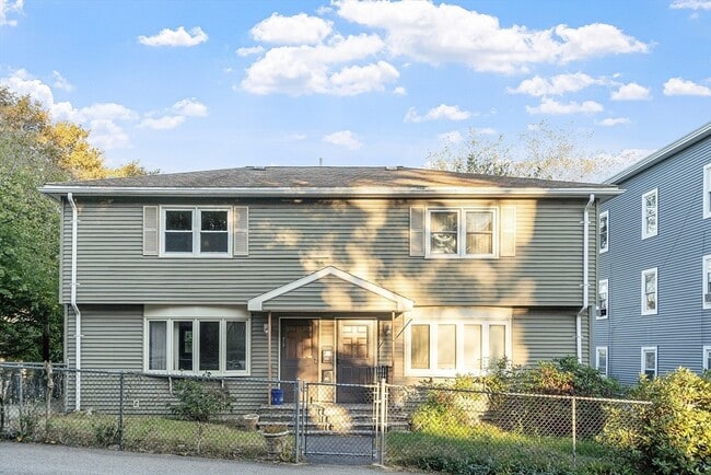 75 Ingleside Ave in Worcester, MA - Building Photo - Building Photo