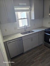 900 Indian Lake Dr NW in Lilburn, GA - Building Photo - Building Photo