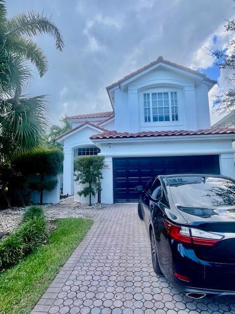 property at 905 Natures Cove Rd