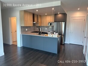 31900 Raven Ave in Mission, BC - Building Photo - Building Photo