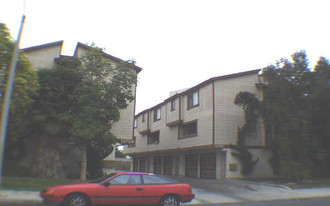 13754-&13762 Cherry St Apartments