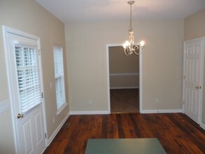 3324 Forest Mill Cir in Raleigh, NC - Building Photo - Building Photo