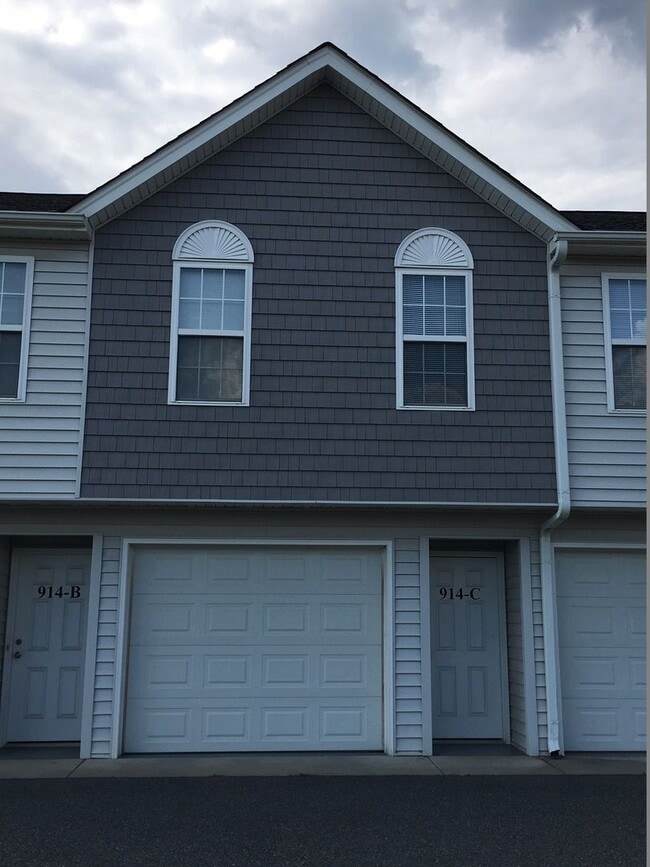 914 Brawley School Rd