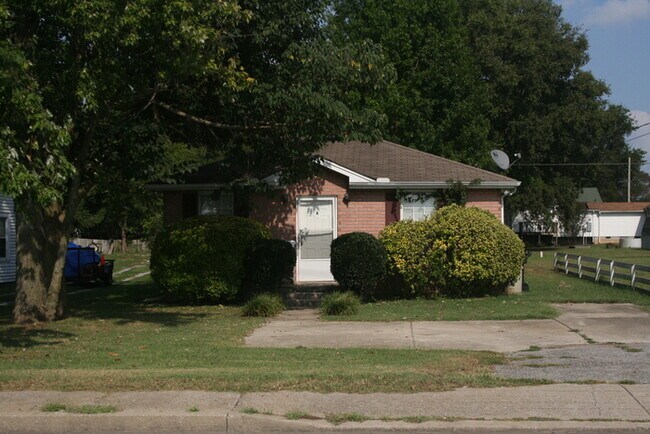 property at 4332 Old Hickory Blvd