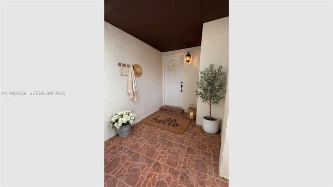 10242 NW 5th Terrace in Miami, FL - Building Photo - Building Photo