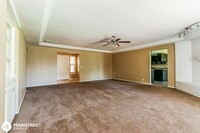 1315 W Aries Rd in Edmond, OK - Building Photo - Building Photo