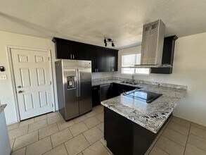 5607 W Meadowbrook Ave in Phoenix, AZ - Building Photo - Building Photo