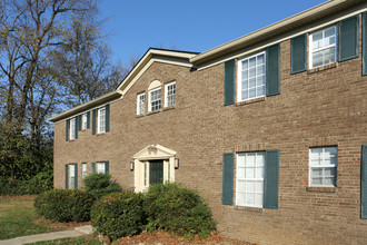 Huntley Ridge East at Georgetown Rd in Frankfort, KY - Building Photo - Building Photo