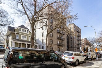 64 Lincoln Rd in Brooklyn, NY - Building Photo - Building Photo