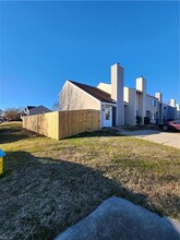 3925 Morning Light Ln in Virginia Beach, VA - Building Photo - Building Photo