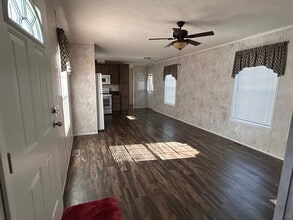 7 Deer Run Pky in Elkton, MD - Building Photo - Building Photo