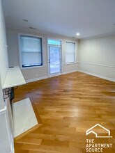 3231 N Kenmore Ave, Unit 1 in Chicago, IL - Building Photo - Building Photo