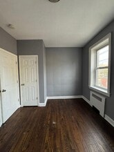 51 Summit Ave in Newark, NJ - Foto de edificio - Building Photo