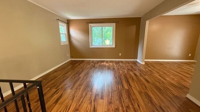 8627-8635 Woodlawn Dr in Rockford, MN - Building Photo - Building Photo