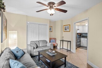 803 NE 2nd Ave in Delray Beach, FL - Building Photo - Building Photo