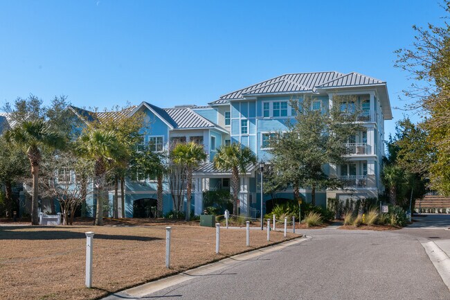 The Village at Wild Dunes in Isle Of Palms, SC - Building Photo - Building Photo