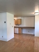 787 Meadows Dr in Twin Falls, ID - Building Photo - Building Photo