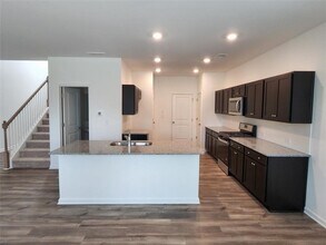 6145 Langdon Way in Cumming, GA - Building Photo - Building Photo