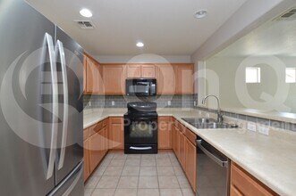 5750 S Ladyslipper Pl in Tucson, AZ - Building Photo - Building Photo