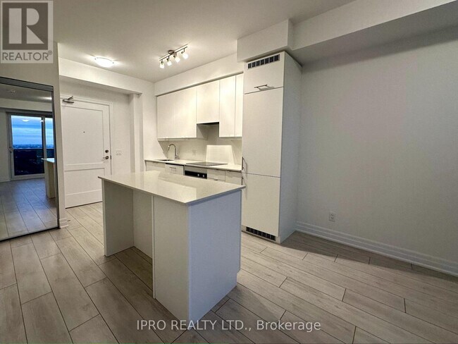 property at 30-3830 Elm Dr W