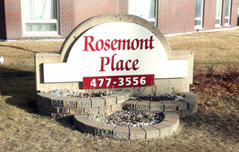 Rosemont Place in Edmonton, AB - Building Photo - Building Photo