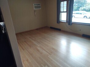 881 Columbus St in Sun Prairie, WI - Building Photo - Building Photo