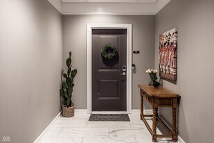 435 Virginia Ave in Indianapolis, IN - Building Photo