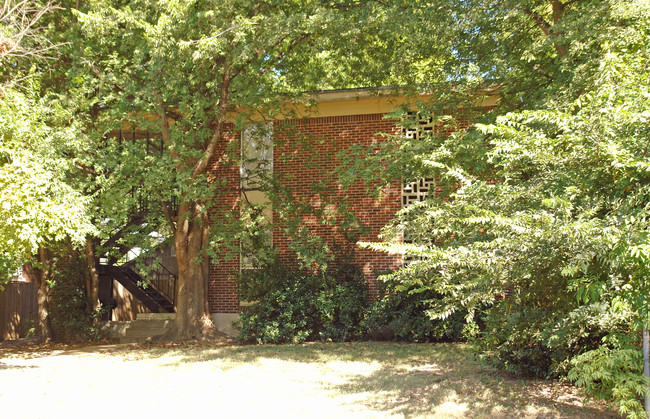 1270 Harbert Ave in Memphis, TN - Building Photo - Building Photo