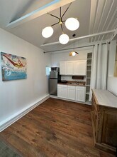 641 Copeland Ct, Unit B in Santa Monica, CA - Building Photo - Building Photo