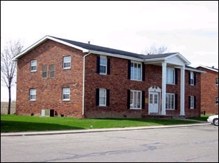 Abbey Apartments in Caro, MI - Foto de edificio