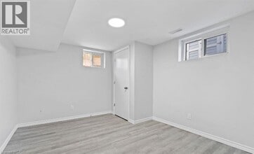 304 First Ave in Welland, ON - Building Photo - Building Photo