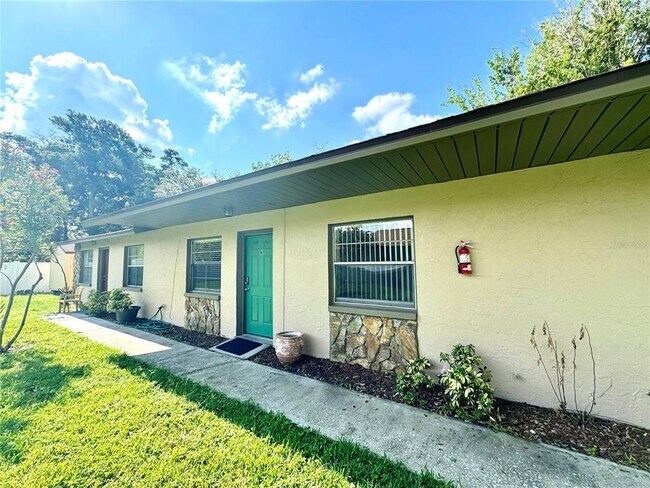 7235 53rd St N in Pinellas Park, FL - Building Photo - Building Photo