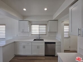 11506 Truro Ave in Hawthorne, CA - Building Photo - Building Photo