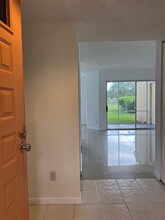 1061 Coral Club Dr in Coral Springs, FL - Building Photo - Building Photo