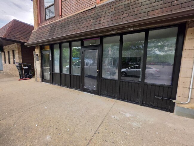 property at 1812 S Braddock Ave