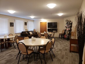 Countryside Village Apartments in Yorkville, IL - Building Photo - Building Photo