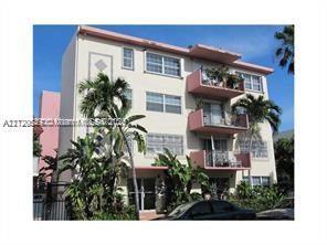 525 Meridian Ave in Miami Beach, FL - Building Photo