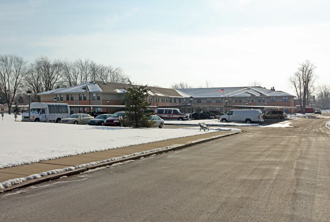 The Village of Warren Glenn in Warren, MI - Building Photo - Building Photo