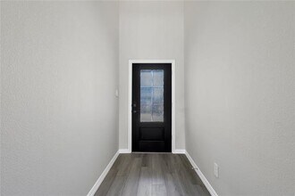 421 Stagg St in McKinney, TX - Building Photo - Building Photo