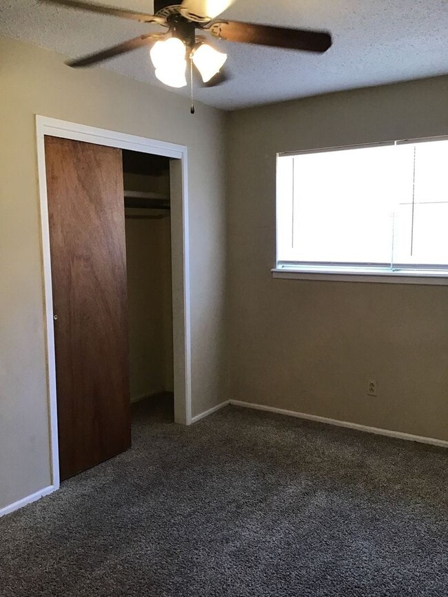 301 Gayland Dr in Clovis, NM - Building Photo - Building Photo