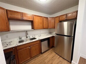 3251 NW 102nd Terrace in Coral Springs, FL - Building Photo - Building Photo