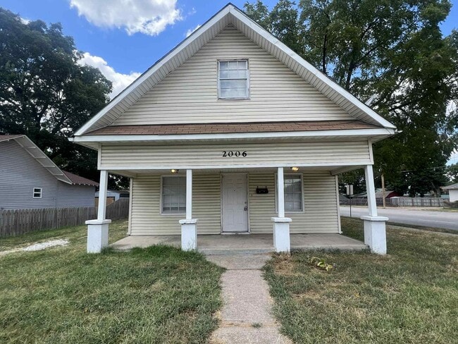 property at 2006 S Porter Ave