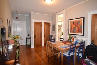 9 Greenway Ct in Brookline, MA - Building Photo - Building Photo