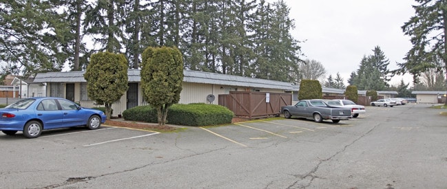 Heritage Park Apartments in Lakewood, WA - Building Photo - Building Photo