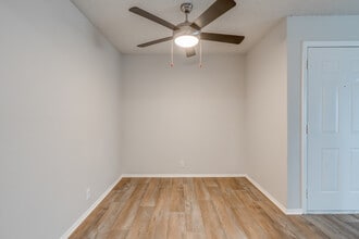 The Arden Overlook in Tulsa, OK - Foto de edificio - Interior Photo