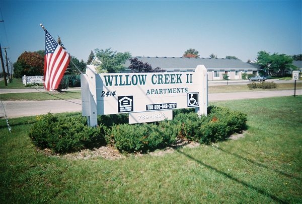 Willow Creek I and II in Escanaba, MI - Foto de edificio